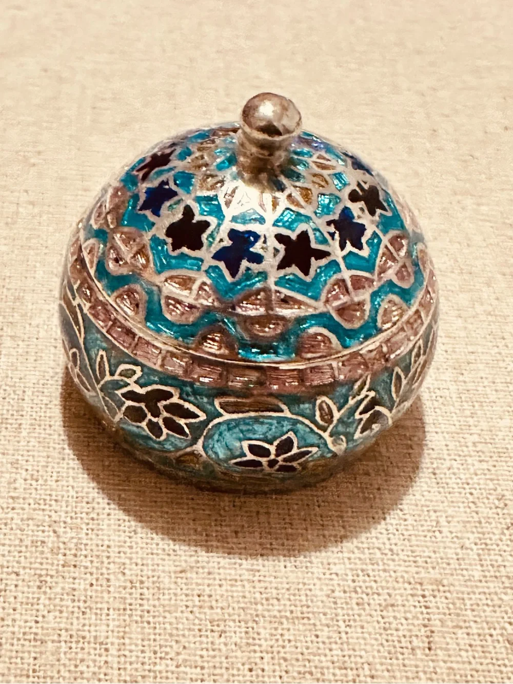 Vintage | Trinket Holder | Handcrafted Turquoise Floral Enamel Trinket Box